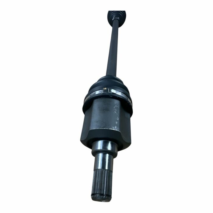Brand new replacement passenger side driveshaft for Hyundai Tucson JM and Kia Sportage II 2.0 FWD with protective packaging, OE 49500-2E500