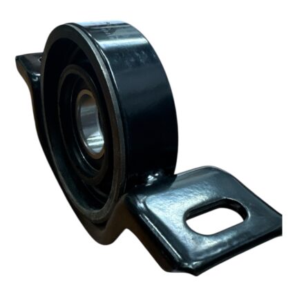 Close-up of Mercedes ML-Class W164 propshaft bearing